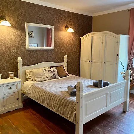 The Old House * Μάλμπορκ