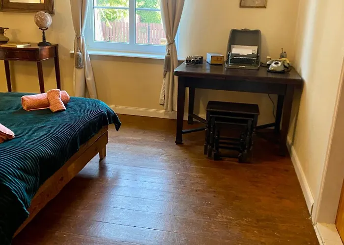 The Old House 아파트