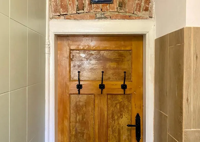 The Old House 말보르크