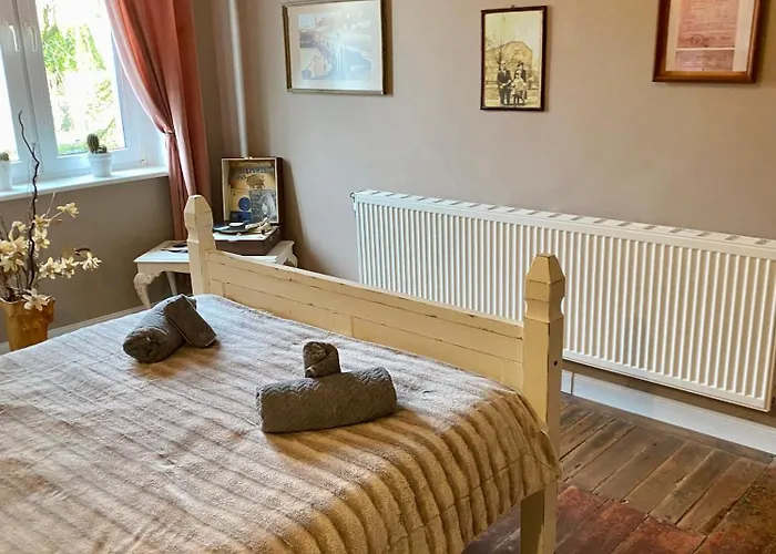 아파트 The Old House