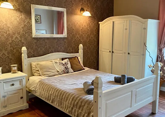 The Old House * 말보르크