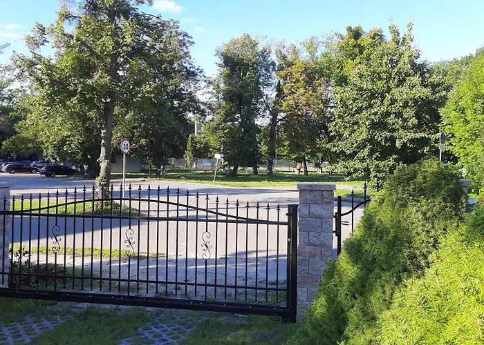 아파트 The Old House *